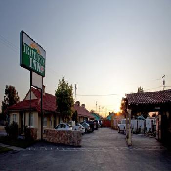 Travelers Inn - Williams