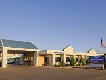 Howard Johnson Express Inn - Lubbock