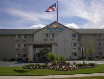 Baymont Inn & Suites Fairborn