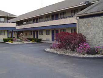 Days Inn Toledo Maumee