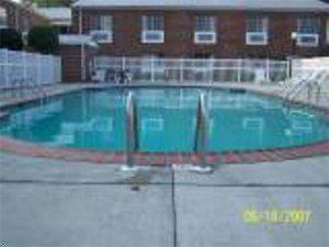 Super Value Inn Attala