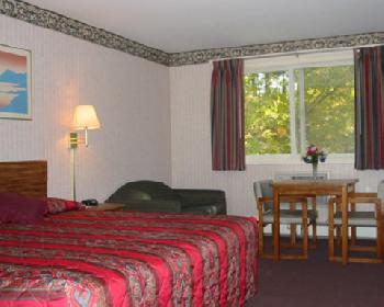 Red Carpet Inn Milford
