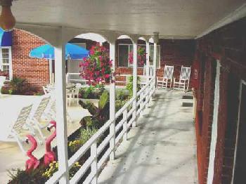 Colonial Inn Motel