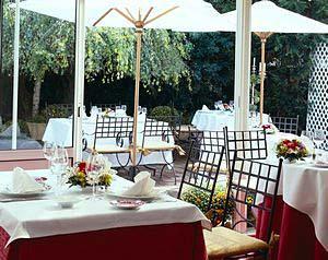 INTER-HOTEL AUBERGE DU FORGERON