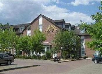 Hotel Flora