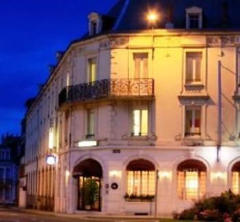 INTER-HOTEL L'HOSTELLERIE DES PINS