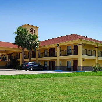 Econo Lodge  Inn & Suites Port Allen