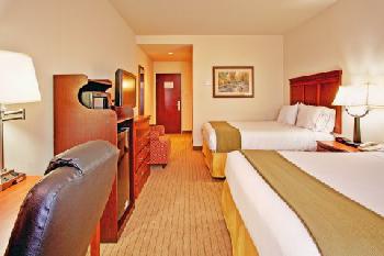 Holiday Inn Express Hotel & Suites DYERSBURG