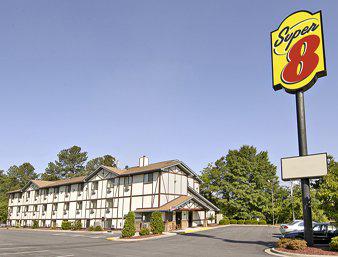 Super 8 Spring Lake/ Fort Bragg