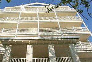 Le Rose Suite Hotel