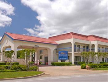 Baymont Inn and Suites Bedford/DFW Area