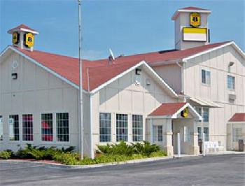 Super 8 Leavenworth