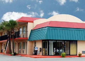 Econo Lodge North