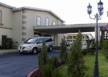 Rodeway Inn & Suites