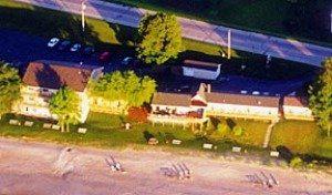 Algoma Beach Motel