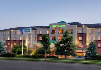 Courtyard Madison East