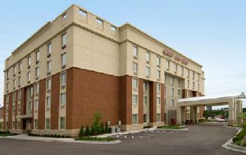 Drury Inn and Suites Middletown