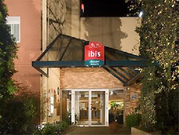 Ibis Grenoble Universite