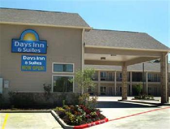 Days Inn and Suites Baytown
