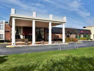 Mystic River Inn