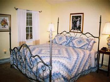 Lightner Farmhouse B&B