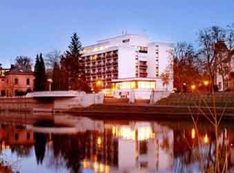 Caravelle Hotel im Park
