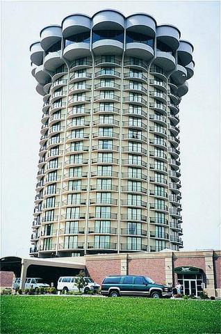 Radisson Hotel Cincinnati Riverfront