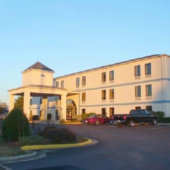 Baymont Lodge