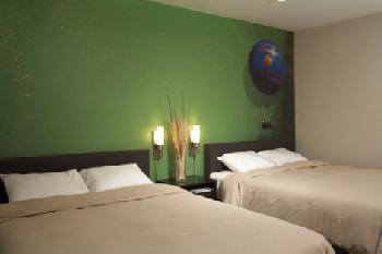 Tangerine Hotel