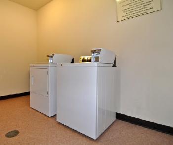 BEST WESTERN Moffett Road Inn
