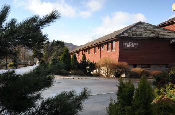 Highlander Hotel