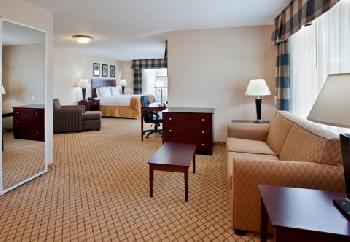 Holiday Inn Express Hotel & Suites WICHITA AIRPORT