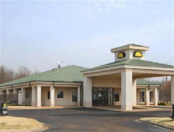 Days Suites Forrest City