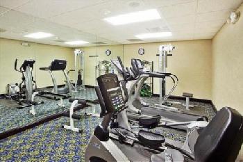 Holiday Inn Express Hotel & Suites BELLE VERNON