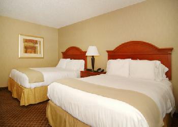 Holiday Inn Express Hotel & Suites CEDAR RAPIDS-I-380 @ 33RD AVE