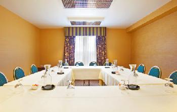 Holiday Inn Express Hotel & Suites IRON MOUNTAIN