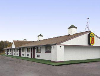 Super 8 Youngstown Airport Area