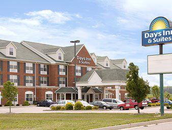 Days Inn and Suites Marion, IN