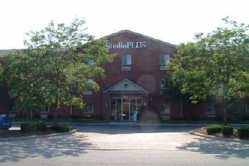 Studio Plus Deluxe Studios - Toledo - Maumee