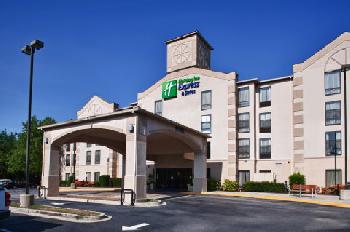 Holiday Inn Express Hotel & Suites BLYTHEWOOD