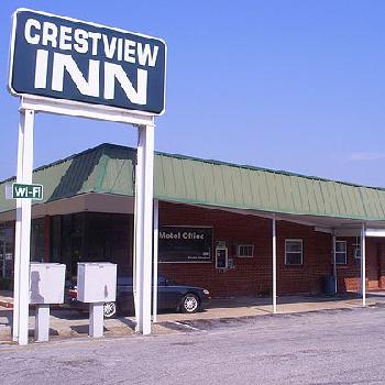 Crestview Inn