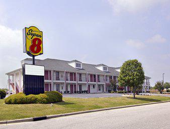 Super 8 Garner/Clayton/Raleigh