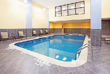 Holiday Inn Express Hotel & Suites NIAGARA FALLS
