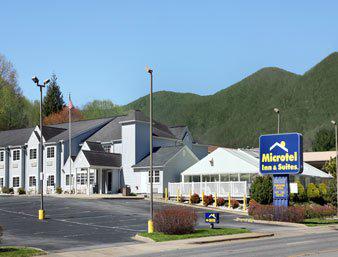 Microtel Inn and Suites Maggie Valley