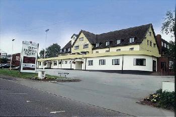 Menzies Barons Court