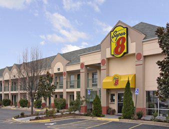 Super 8 Stafford