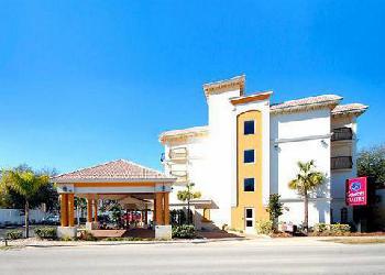 Comfort Suites Downtown
