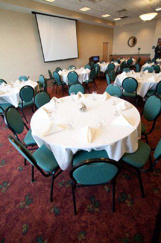 Hampton Inn  Suites Bemidji