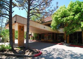 Rodeway Inn & Suites Boulder Broker