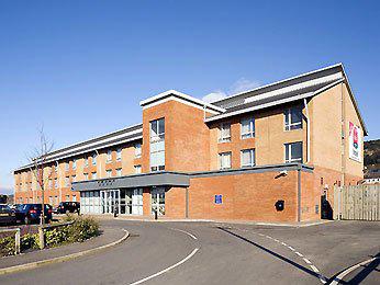 ibis Swansea